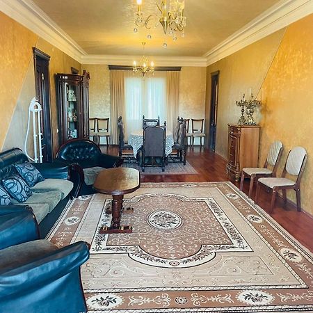 Villa Jakos Paradise Batumi Exteriör bild