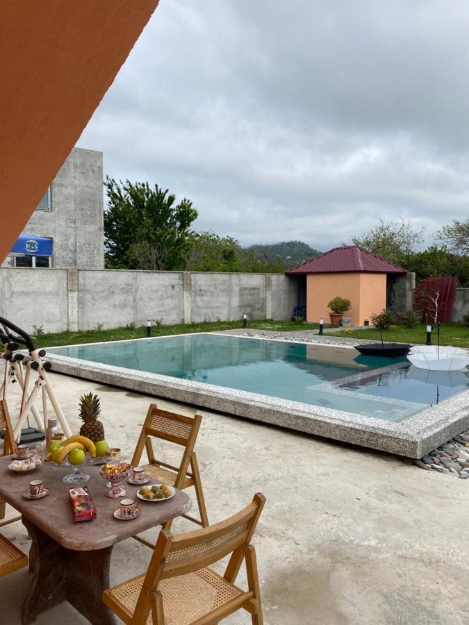 Villa Jakos Paradise Batumi Exteriör bild
