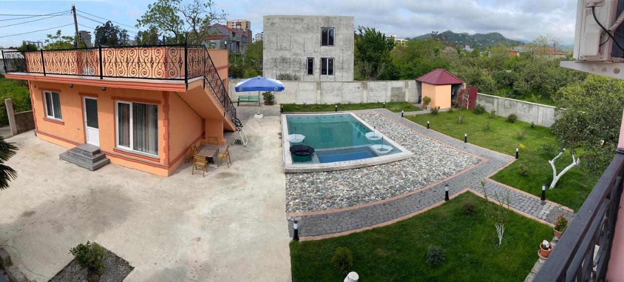 Villa Jakos Paradise Batumi Exteriör bild