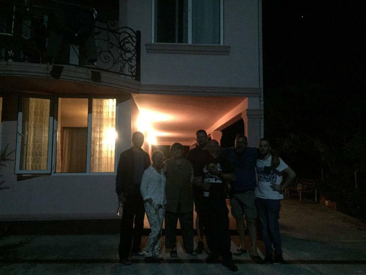 Villa Jakos Paradise Batumi Exteriör bild